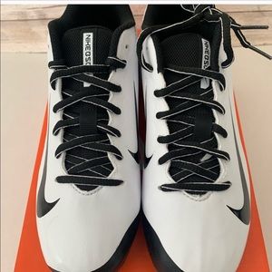 Nike vapor Strike 2